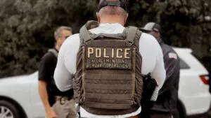 Vista exterior del centro de detención de Krome en Miami tras la muerte de un ciudadano jordano bajo custodia de ICE.