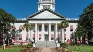 Ciudadanos en Florida adaptándose a nuevas leyes que entraron en vigor el 1 de octubre