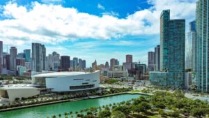 Qué hacer en Miami esta semana con Billie Eilish, The Lumineers, Alex Warren y eventos de arte, cine y gastronomía sostenible.