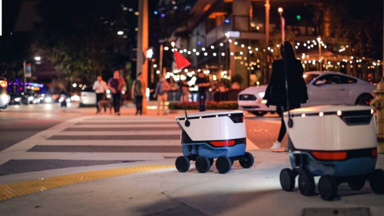 Robots de entrega en Miami transforman logística urbana y empleo de repartidores