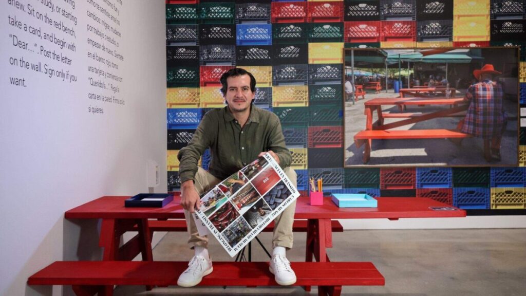 Comunidad migrante de Miami protagoniza la exposición Belonging in Transit
