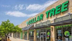 Autoridades investigan muerte de una mujer hallada en un congelador de Dollar Tree en Miami