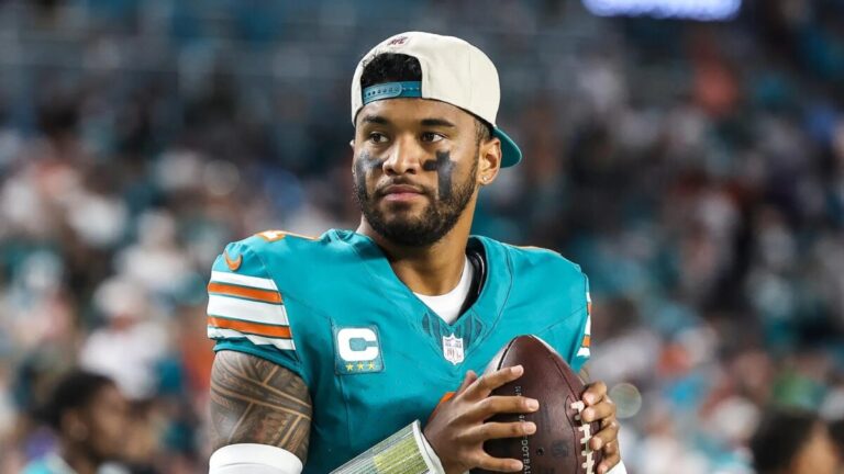 Miami Dolphins redefinen su futuro tras relegar a Tua Tagovailoa y evaluar a su nuevo mariscal