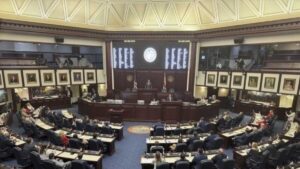 Revisión del proceso de asilo con controles migratorios reforzados en Estados Unidos