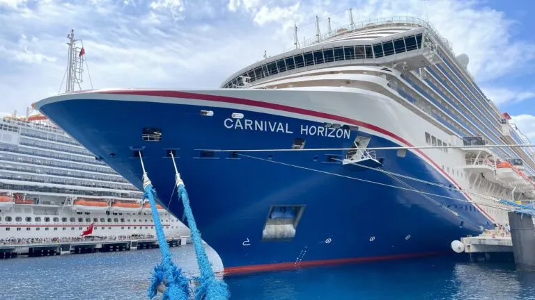 CBP admite error tras detener a veterano estadounidense en un crucero que llegó al puerto de Miami