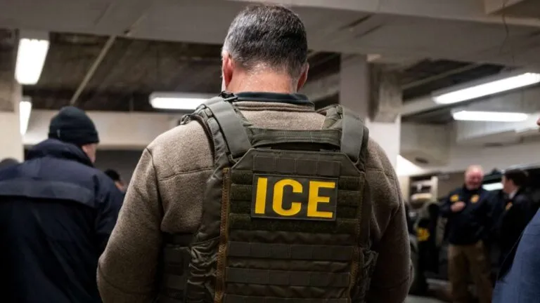 Muerte de migrante cubano en centro de detención de Texas genera investigación y versiones contradictorias de autoridades