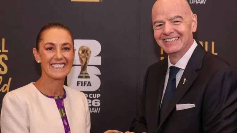 Autoridades mexicanas y FIFA respaldan organización del Mundial 2026 en México