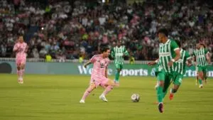 Inter Miami celebra victoria ante Atlético Nacional con Lionel Messi en Medellín