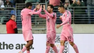 Lionel Messi celebrando gol con Inter Miami durante partido de la MLS ante DC United