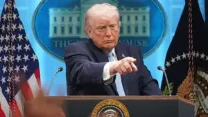 Donald Trump anuncia amenaza a Irán y posterior alto el fuego por el estrecho de Ormuz en medio de tensión internacional