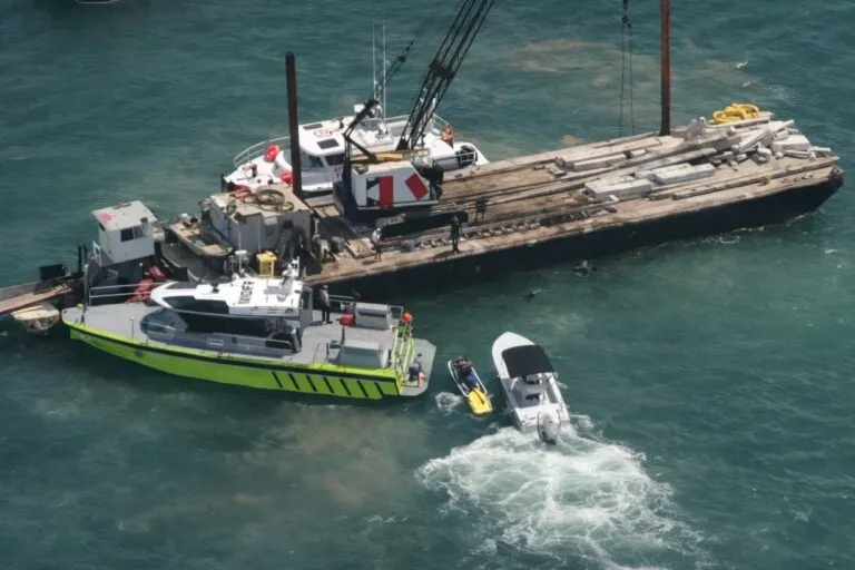 choque marítimo Miami tres niños muertos posible condena Florida seguridad marítima