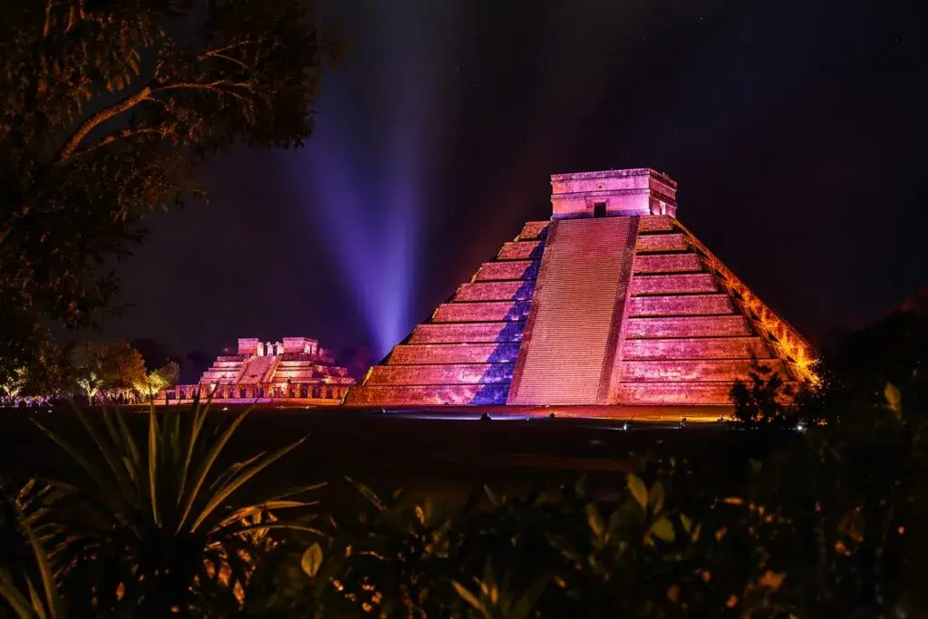 K’iiwik 2026 en Mérida mostrando cultura Maya, turismo global y desarrollo económico en Yucatán