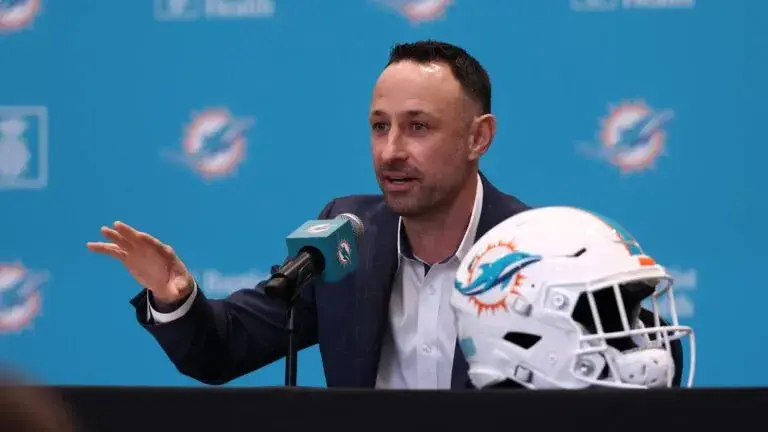Miami Dolphins preparando decisiones clave del Draft con enfoque en estrategia y nuevas incorporaciones