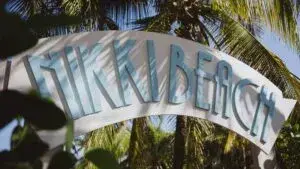 Nikki Beach Miami Beach disputa legal desarrollo inmobiliario Pier Park proyecto frente al mar