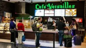 MIA fue reconocido por su comida cubana y restaurantes latinos dentro del aeropuerto de Miami