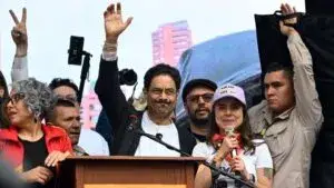 cierre de campaña con actos multitudinarios de Iván Cepeda y Abelardo de la Espriella antes de las elecciones