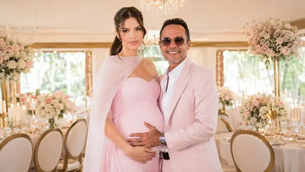 Baby shower de Nadia Ferreira y Marc Anthony en Miami con invitados famosos y elegante decoración