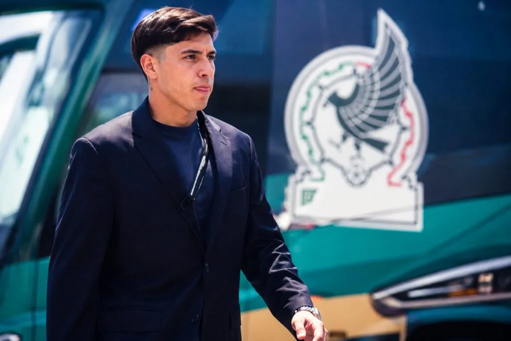 Mateo Chávez en AZ Alkmaar fortaleciendo su desarrollo para competir con México en el Mundial 2026