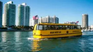 Movilidad inteligente Miami Beach con taxis acuáticos, buses gratis y estacionamientos estratégicos durante el Mundial.