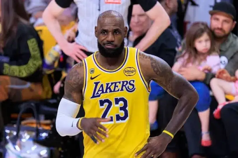 LeBron James Miami Heat protagoniza rumores tras una filtración en YouTube que reavivó las especulaciones sobre su regreso.