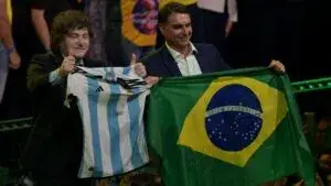 Milei lanza nuevas acusaciones contra Brasil, México y el Partido Demócrata.
