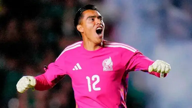 Tala Rangel durante un partido de México en el Mundial 2026 tras establecer un récord de imbatibilidad.