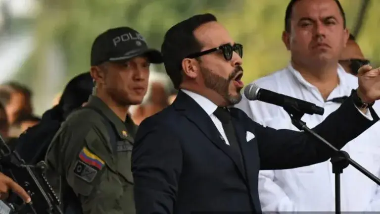 Abelardo de la Espriella anuncia ruptura de relaciones diplomáticas entre Colombia y Cuba
