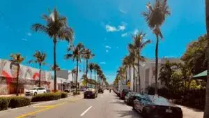 Calor extremo en Miami con altas temperaturas y sensación térmica de hasta 112°F en el sur de Florida.
