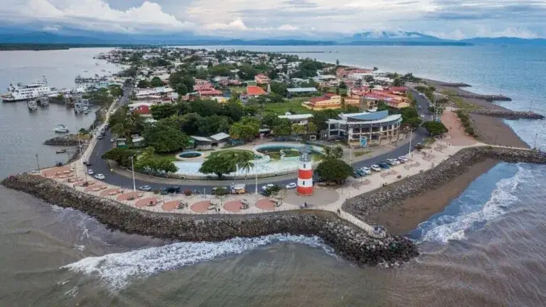 Dos sismos sacuden Costa Rica y provocan daños menores