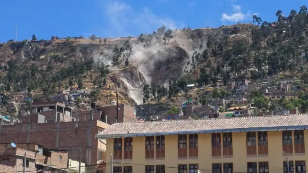 Sismo de magnitud 7,2 en Ayacucho deja heridos y daños materiales