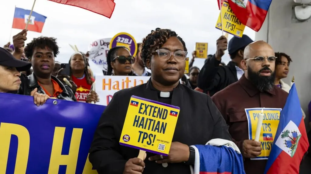 Fin del TPS afecta empleos de trabajadores haitianos en aeropuertos, hoteles y otros sectores esenciales del sur de Florida.