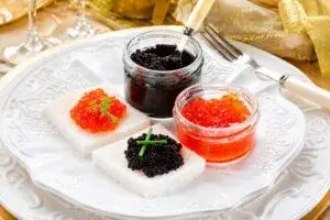 Caviar en Brickell servido en un restaurante de Miami con una propuesta gastronómica de lujo