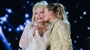 Miley Cyrus recuerda su última conversación y los consejos que recibió de Dolly Parton