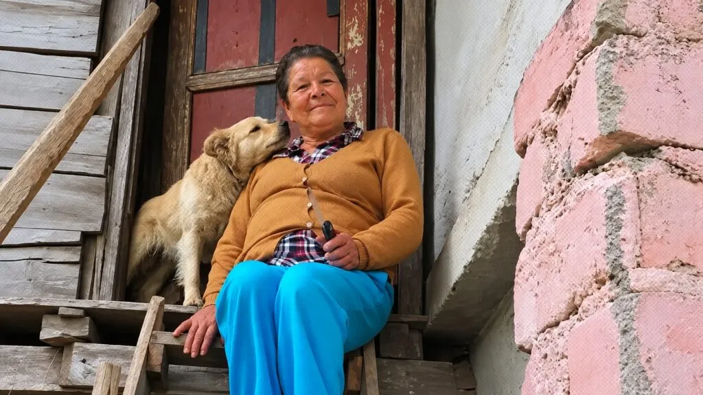 Familia exige justicia por violación de adulta mayor en Colombia