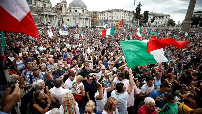 Disturbios en Italia provocan saqueos, enfrentamientos y detenciones en Milán