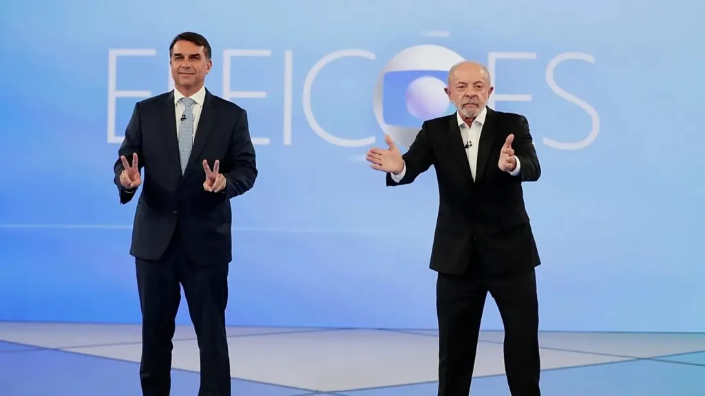 Lula y Flávio Bolsonaro disputan la segunda vuelta presidencial de Brasil con una diferencia mínima en las encuestas